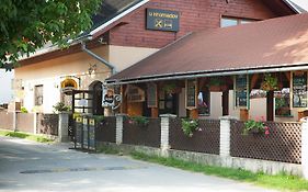 Hostinec U Hromadov - Ubytovanie V Sukromi